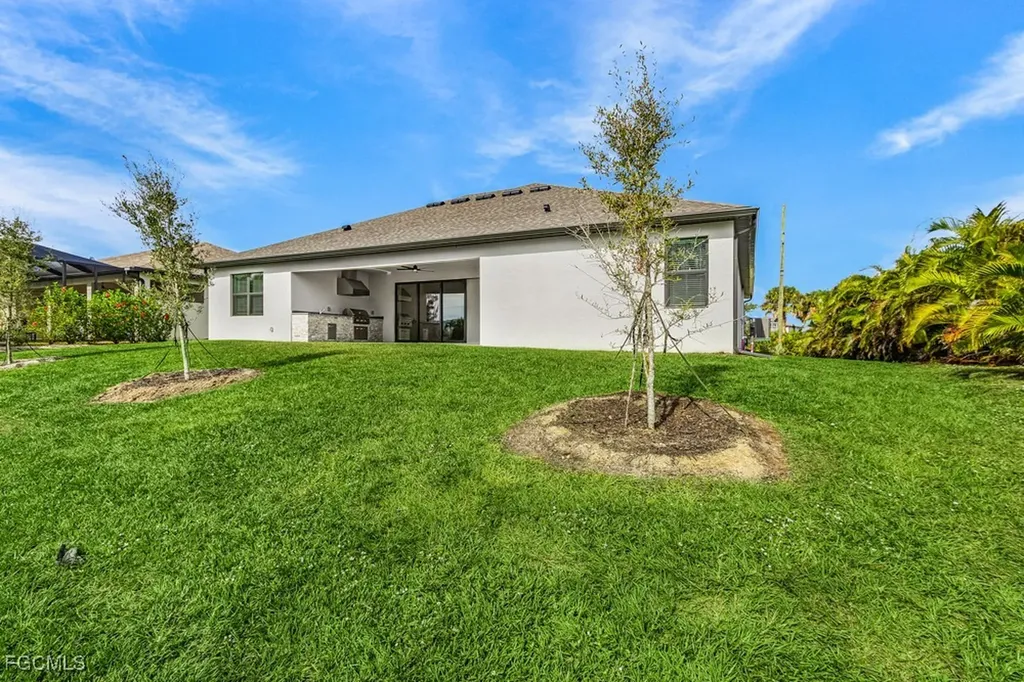 3524 SW 3rd Street Cape Coral FL 33991