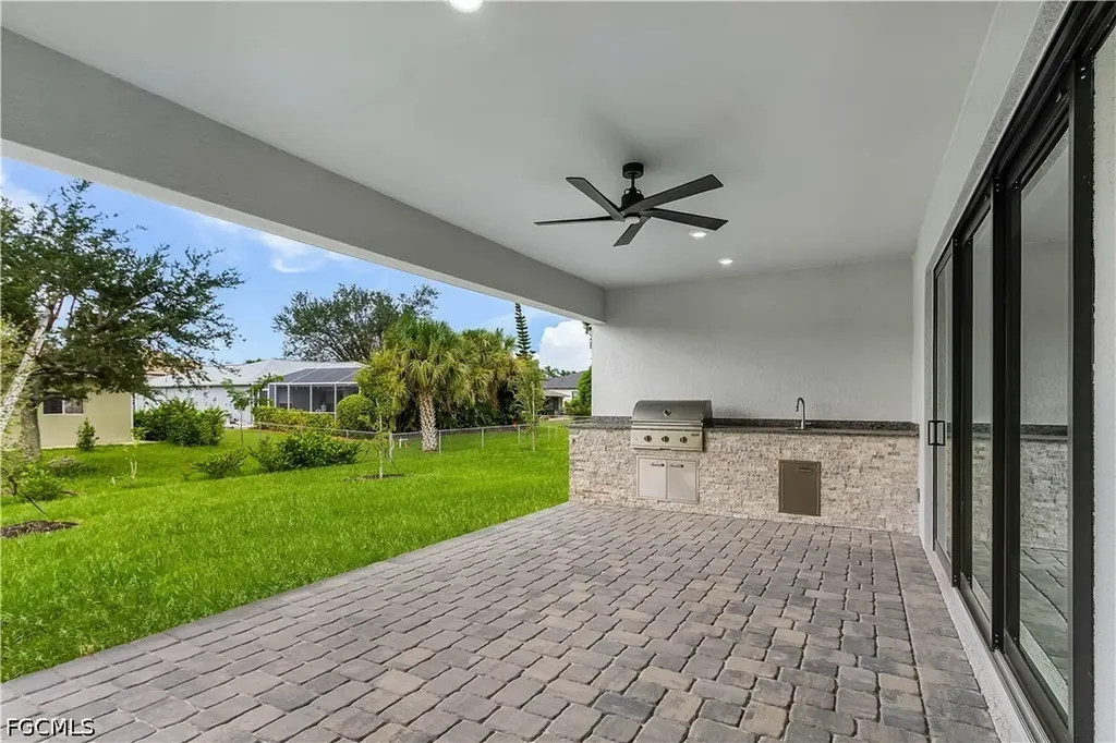 3524 SW 3rd Street Cape Coral FL 33991