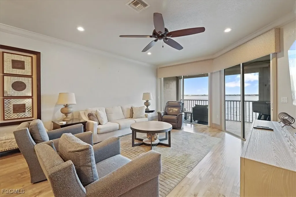 4235 SE 20th Place Cape Coral FL 33904