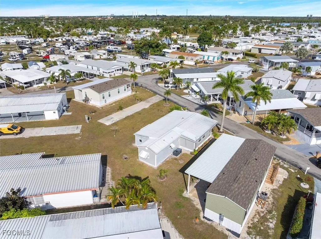 67 Percy Street Fort Myers FL 33908