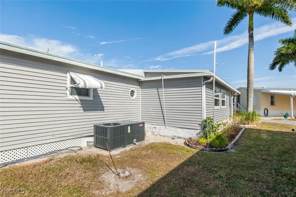 67 Percy Street Fort Myers FL 33908