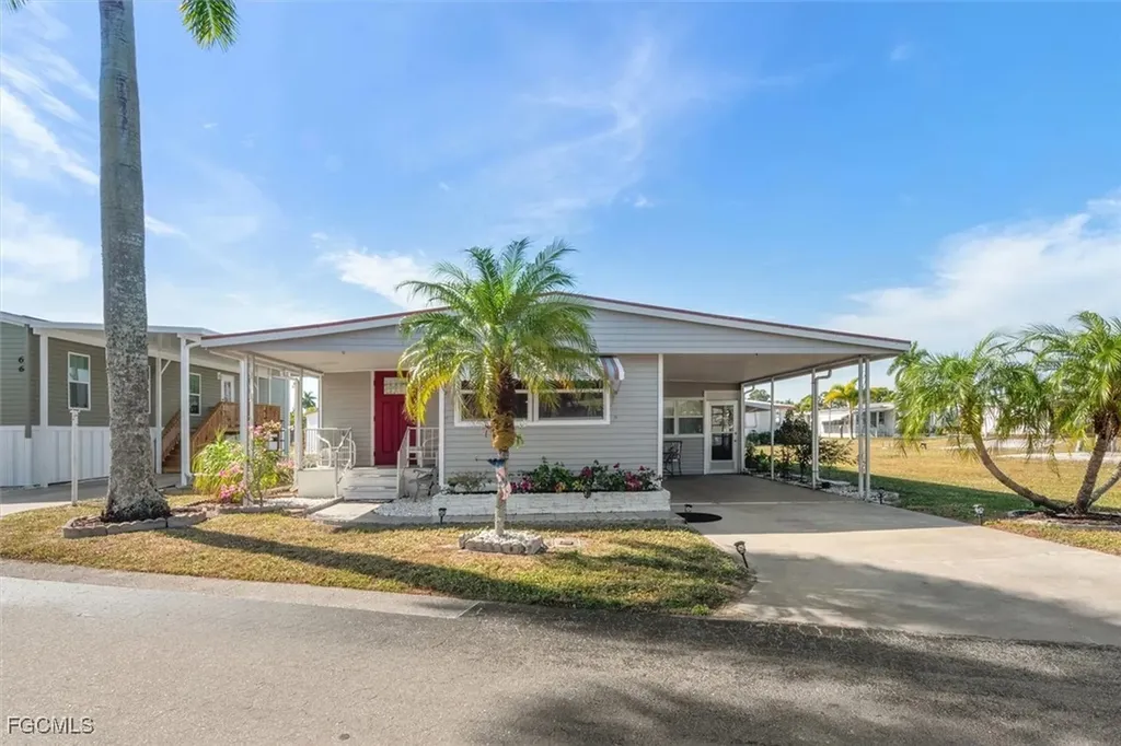 67 Percy Street Fort Myers FL 33908