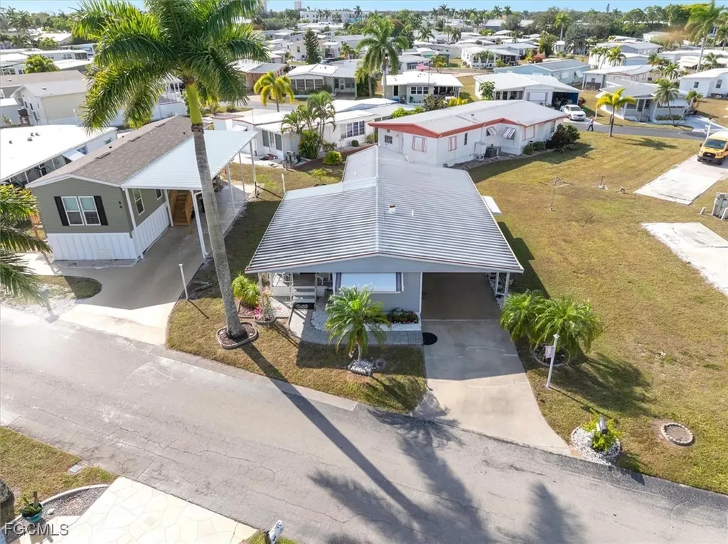 67 Percy Street Fort Myers FL 33908