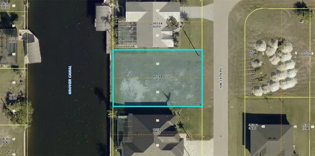 126 SW 38th Place Cape Coral FL 33991