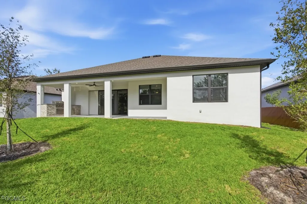 3602 SW 3rd Street Cape Coral FL 33991