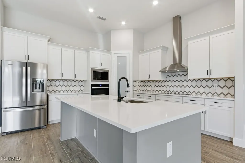 3602 SW 3rd Street Cape Coral FL 33991