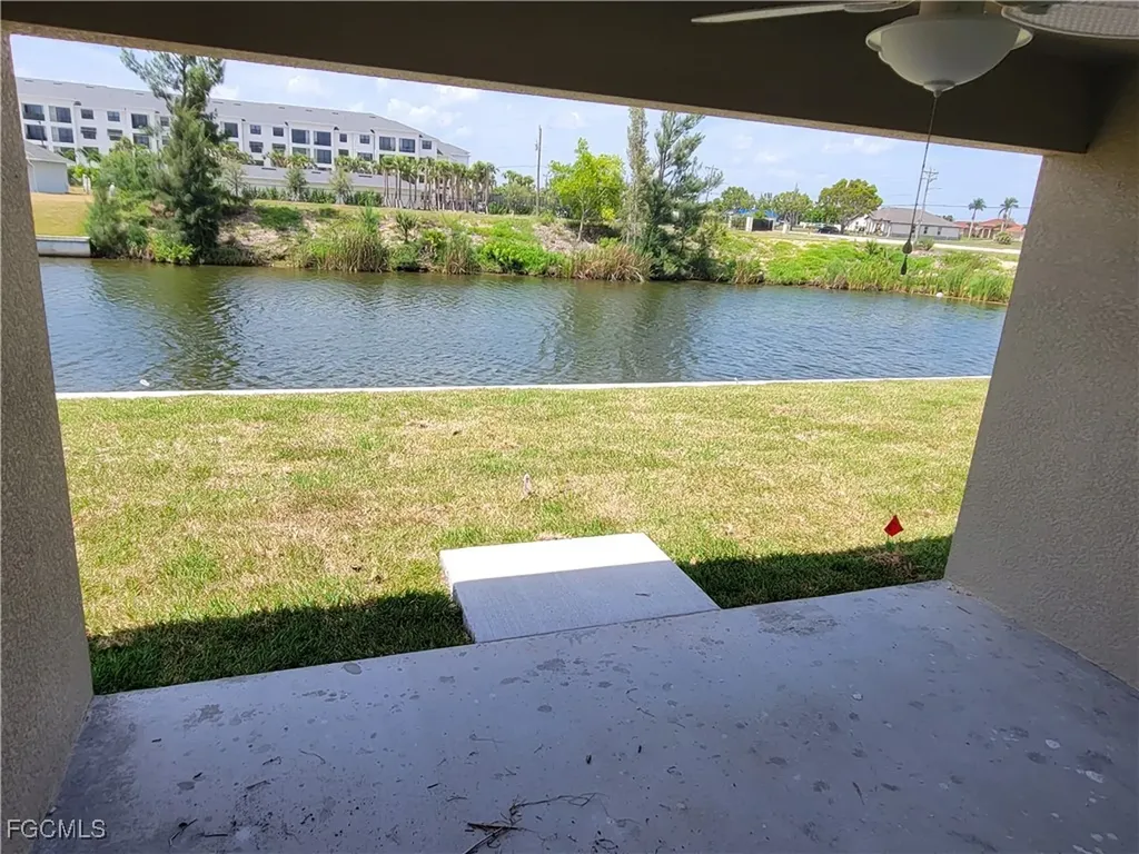 1609-1611 Savona Parkway W Cape Coral FL 33914