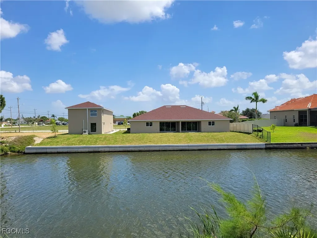 1609-1611 Savona Parkway W Cape Coral FL 33914