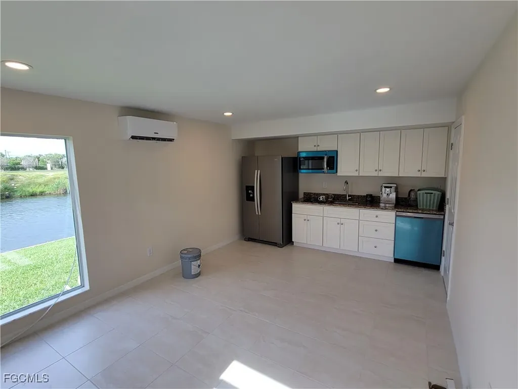 1609-1611 Savona Parkway W Cape Coral FL 33914
