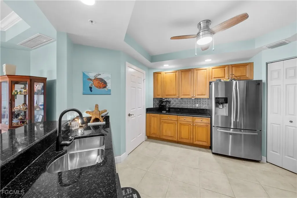 2745 1st Street Fort Myers FL 33916