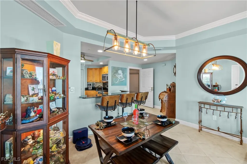 2745 1st Street Fort Myers FL 33916