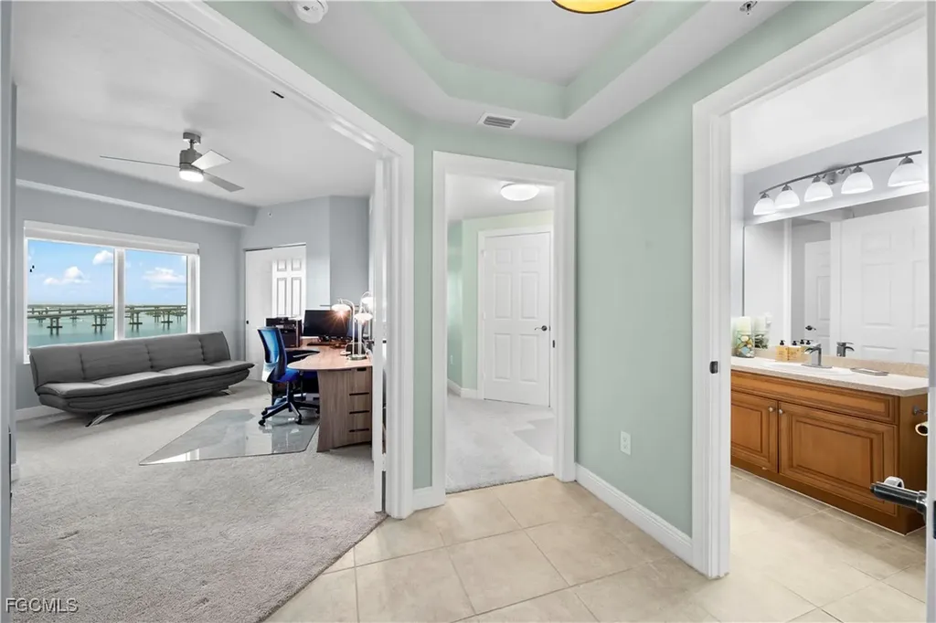 2745 1st Street Fort Myers FL 33916