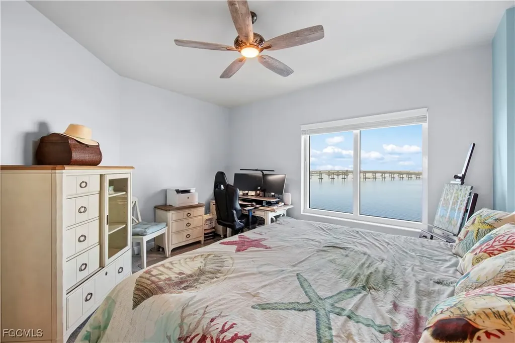2745 1st Street Fort Myers FL 33916