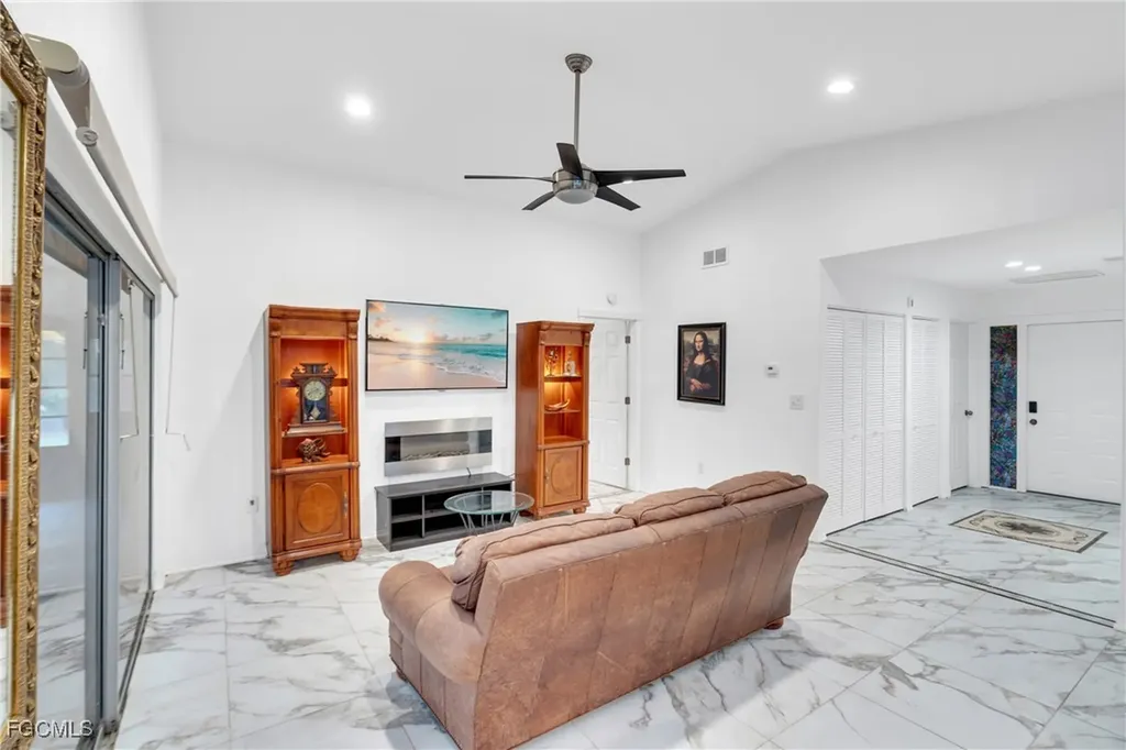 6511 Royal Woods Drive Fort Myers FL 33908