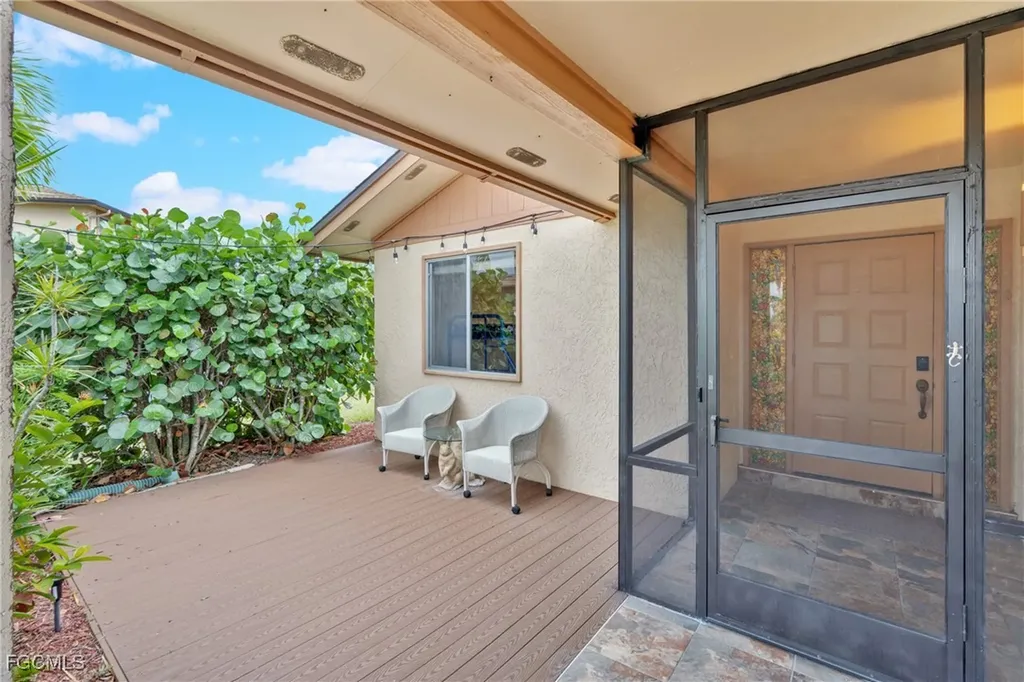 6511 Royal Woods Drive Fort Myers FL 33908