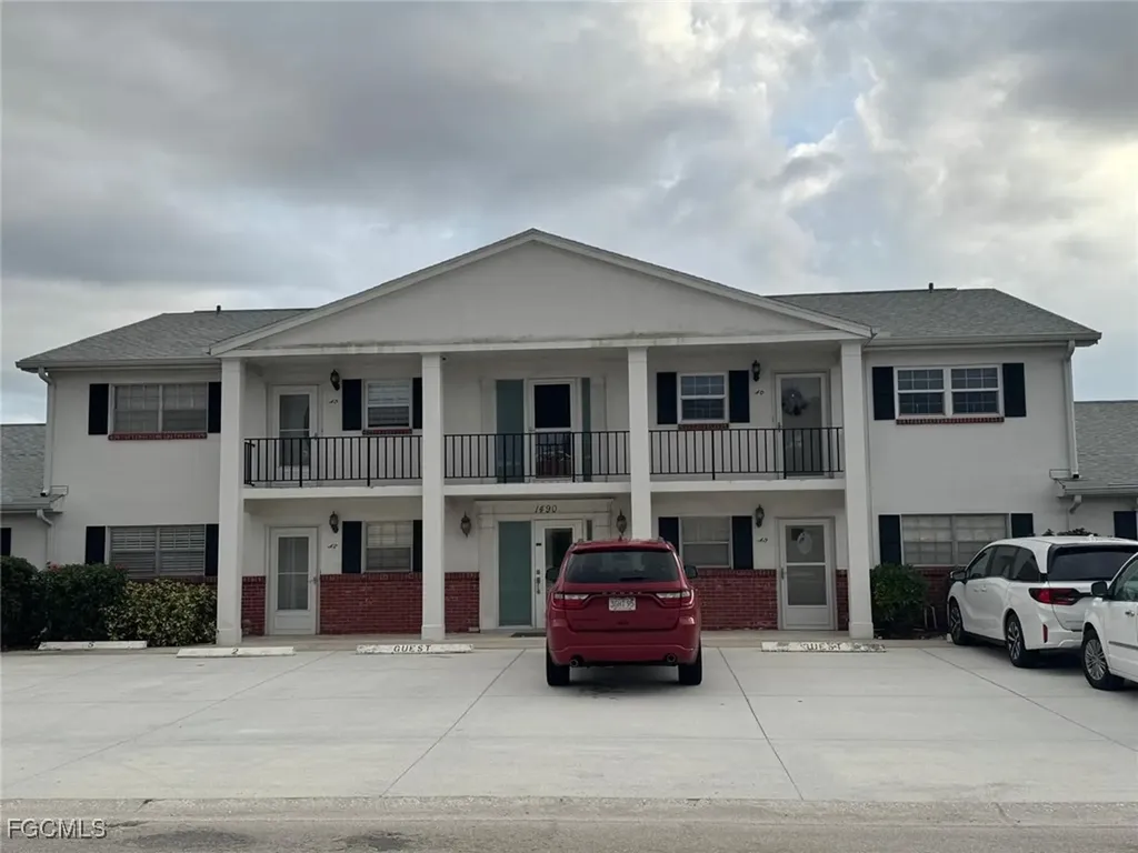 1490 Memoli Lane Fort Myers FL 33919