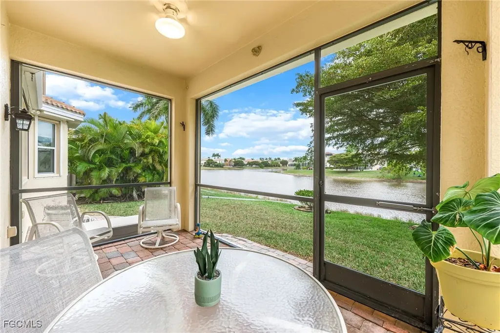 8615 Sumner Avenue Fort Myers FL 33908