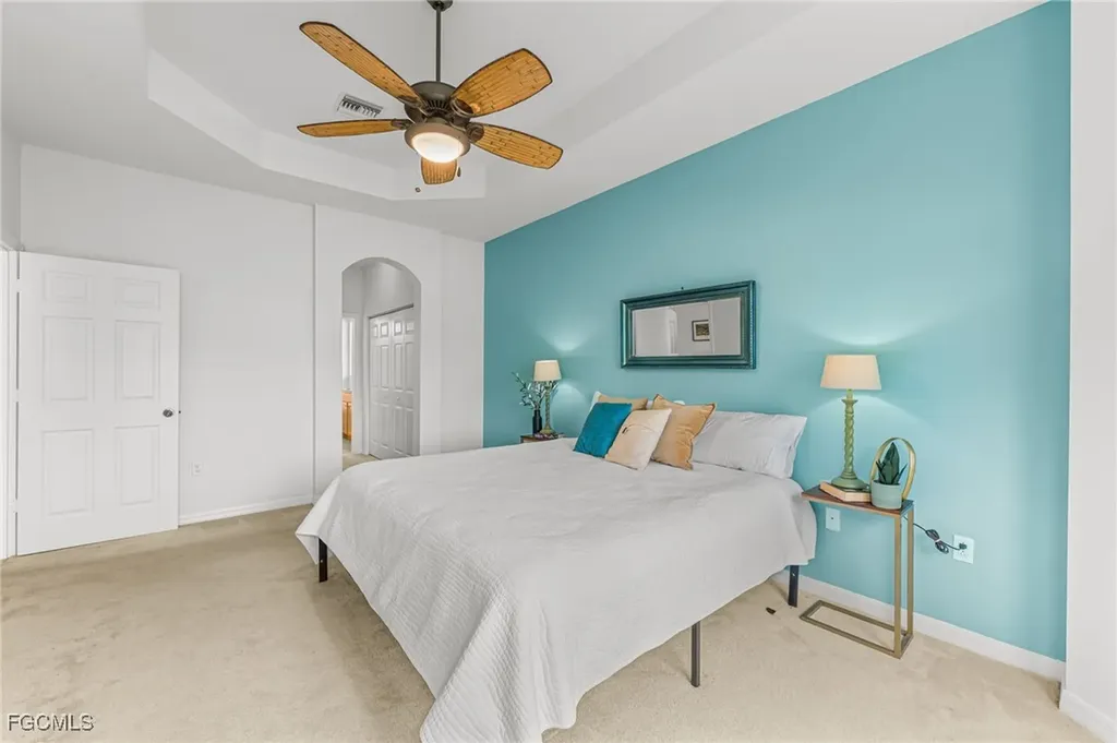 8615 Sumner Avenue Fort Myers FL 33908