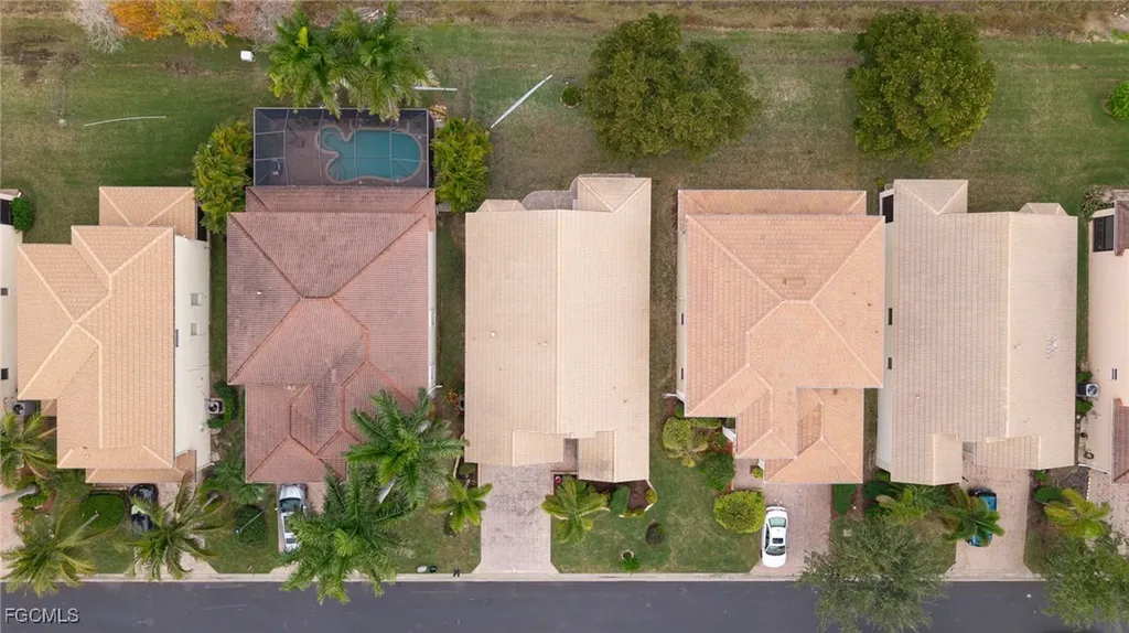 8615 Sumner Avenue Fort Myers FL 33908