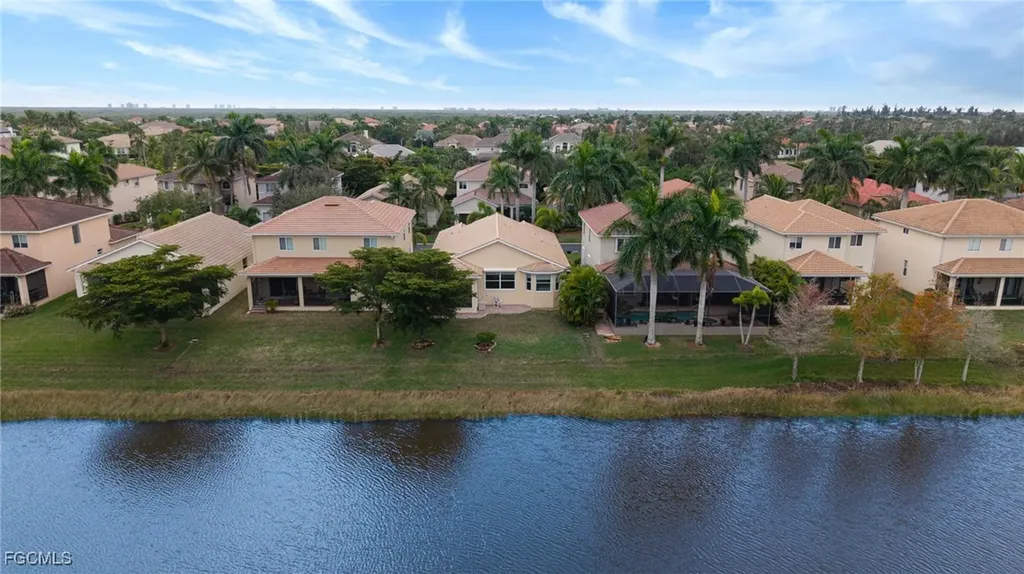 8615 Sumner Avenue Fort Myers FL 33908