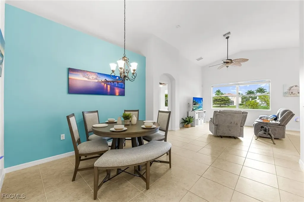 8615 Sumner Avenue Fort Myers FL 33908