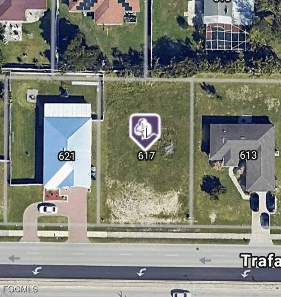 617 SW Trafalgar Parkway Cape Coral FL 33991