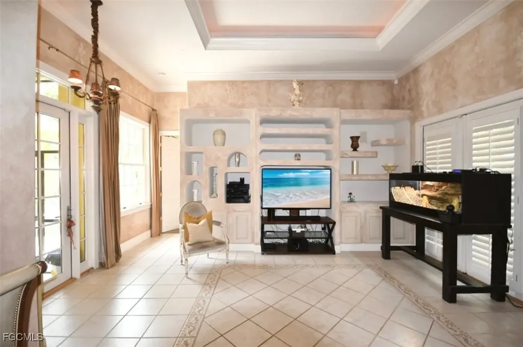 1829 Piccadilly Circle Cape Coral FL 33991
