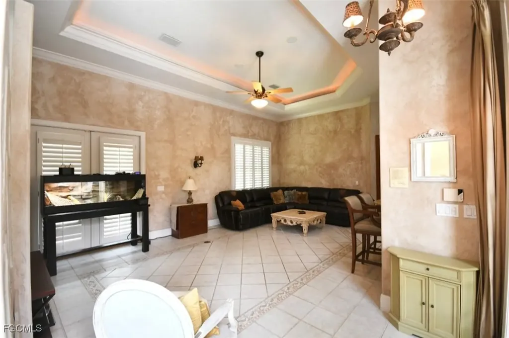 1829 Piccadilly Circle Cape Coral FL 33991