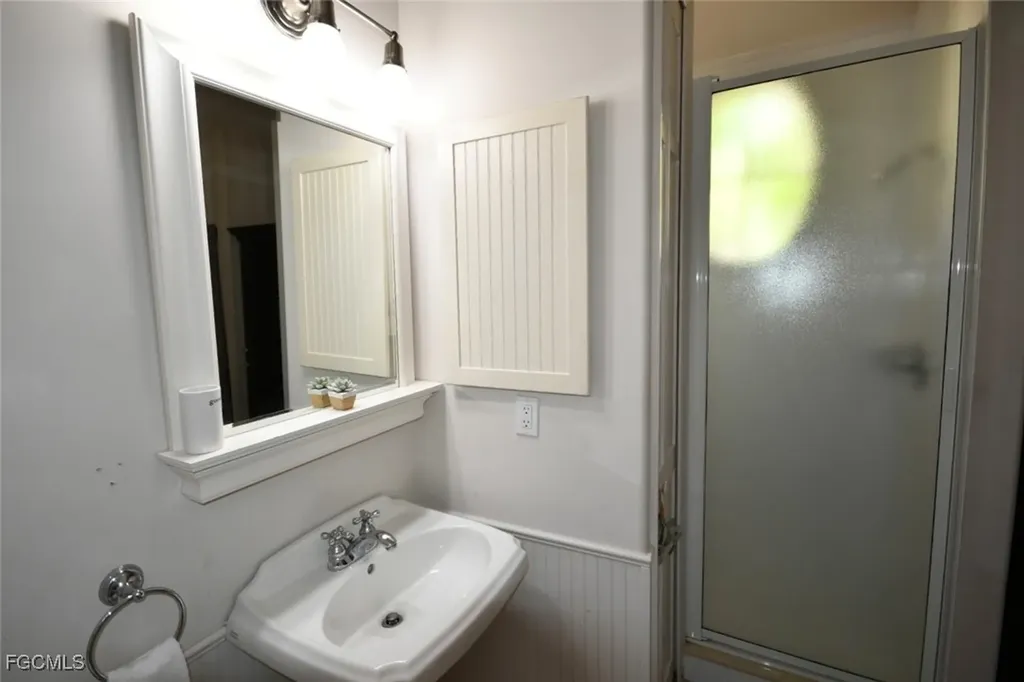 1829 Piccadilly Circle Cape Coral FL 33991