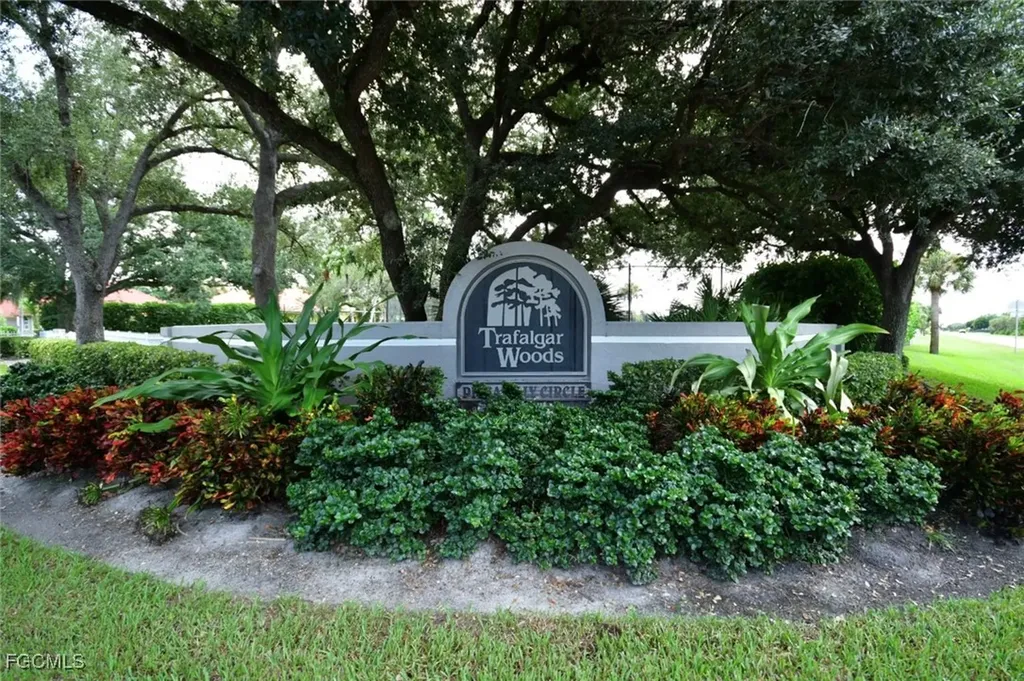1829 Piccadilly Circle Cape Coral FL 33991