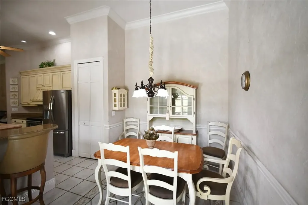 1829 Piccadilly Circle Cape Coral FL 33991