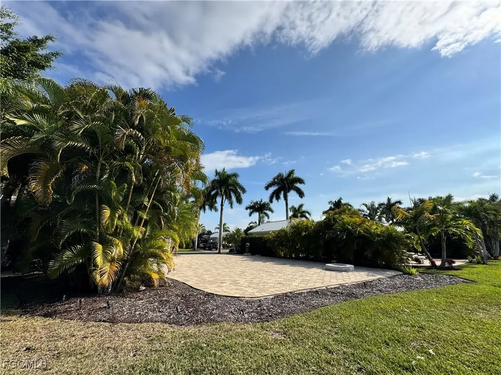 Lot 10 3027 E Riverbend Resort Boulevard Labelle FL 33935