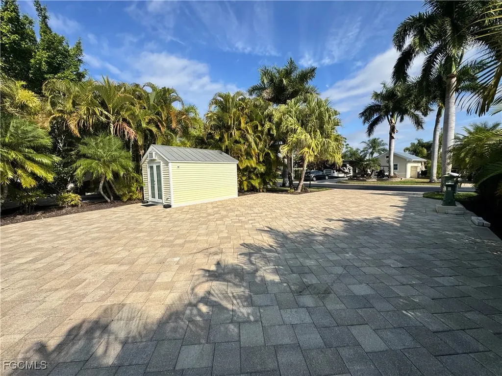 Lot 10 3027 E Riverbend Resort Boulevard Labelle FL 33935