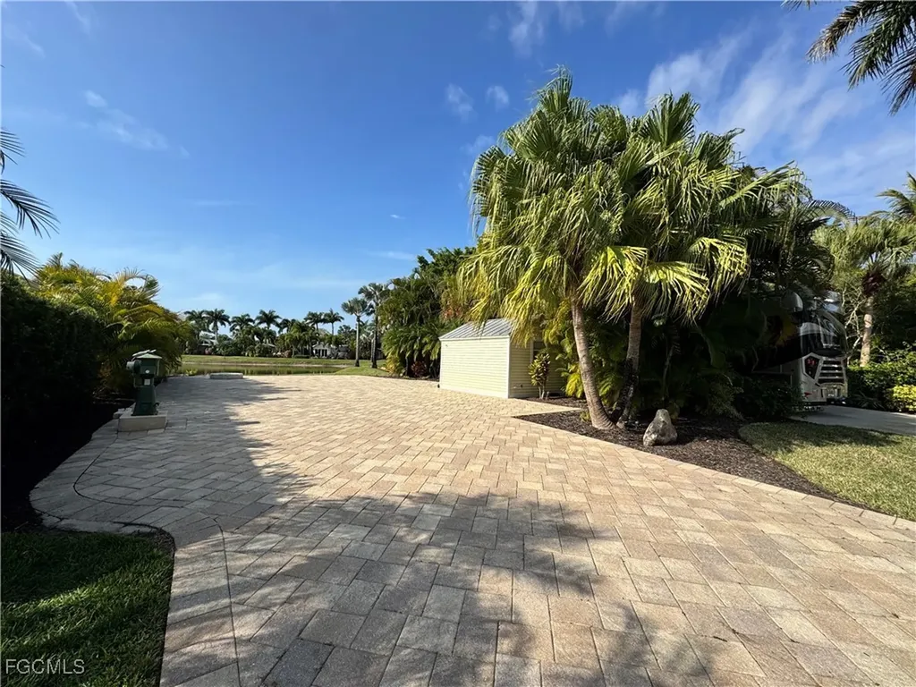 Lot 10 3027 E Riverbend Resort Boulevard Labelle FL 33935