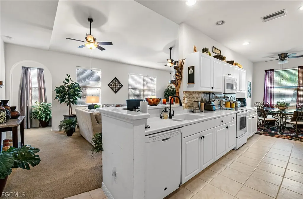 4209 Liron Avenue Fort Myers FL 33916