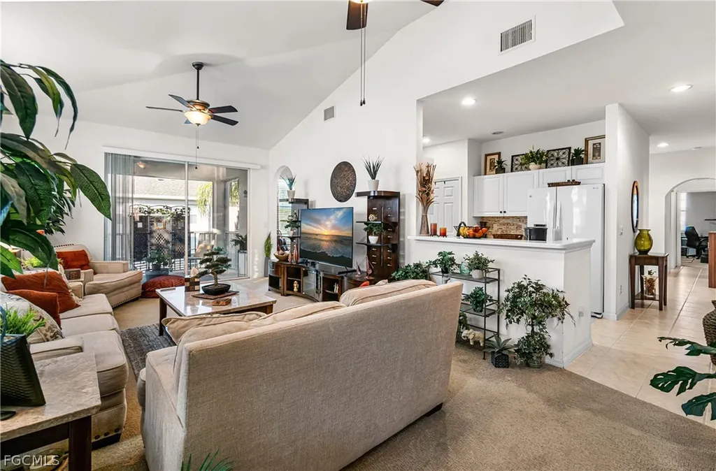 4209 Liron Avenue Fort Myers FL 33916