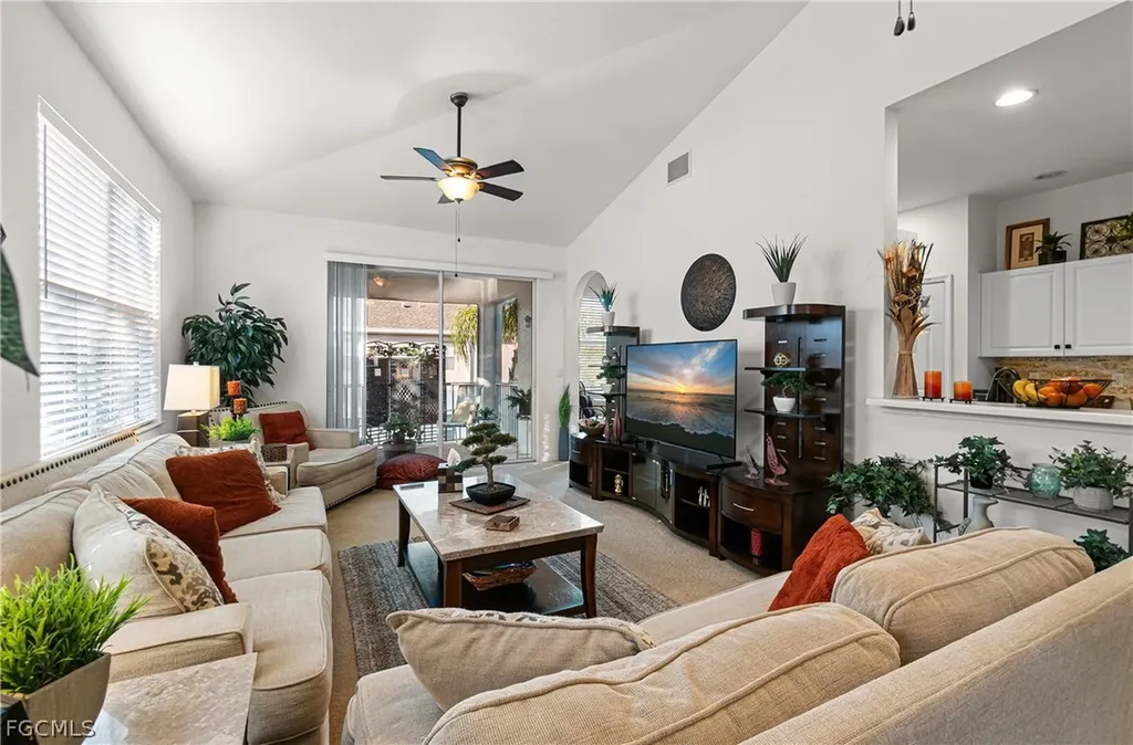 4209 Liron Avenue Fort Myers FL 33916
