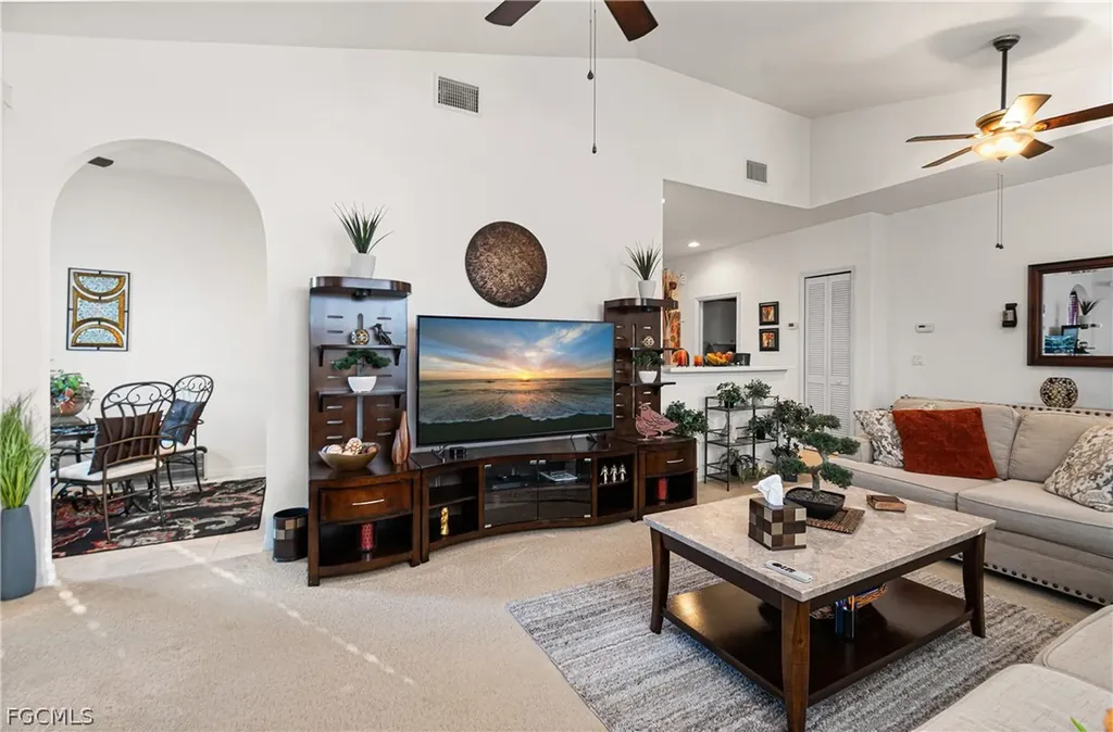 4209 Liron Avenue Fort Myers FL 33916