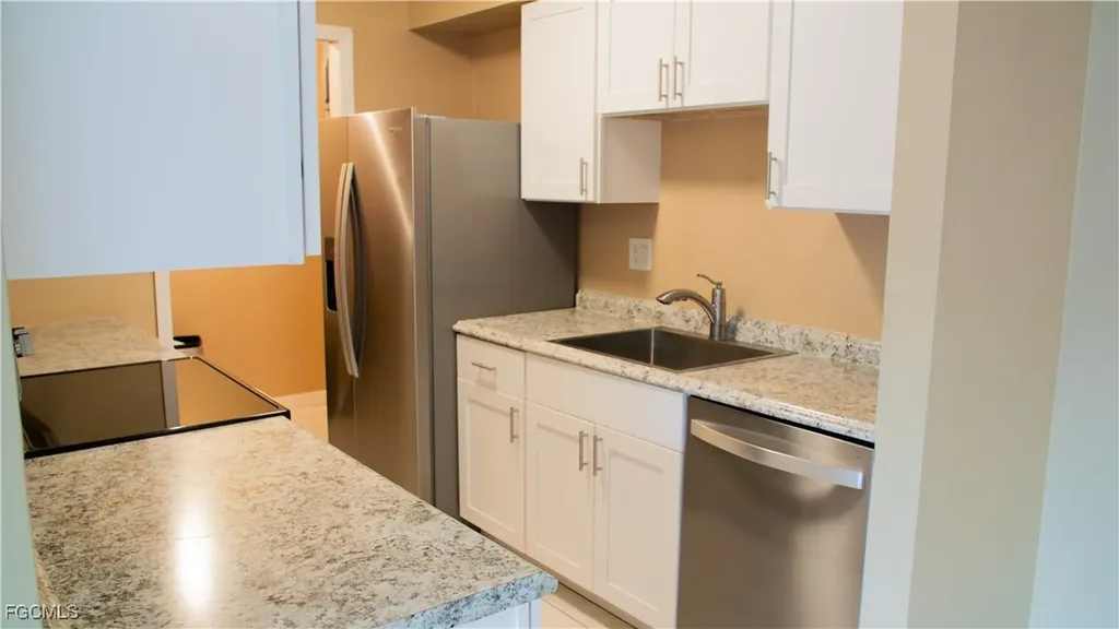 1165 Palm Avenue North Fort Myers FL 33903