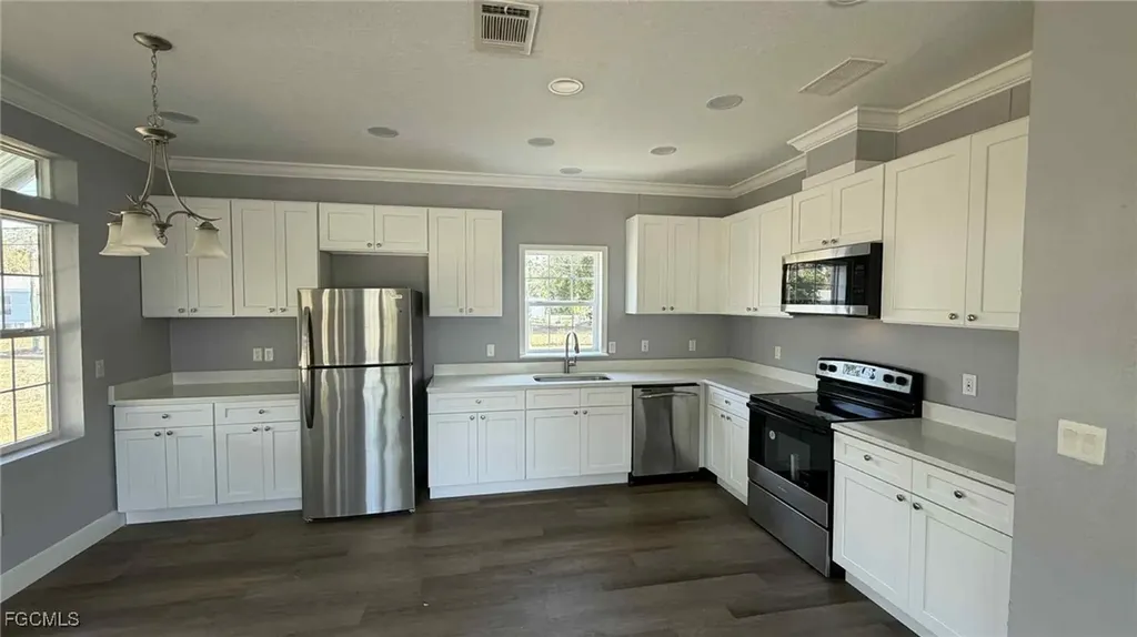 8093 Marx Drive North Fort Myers FL 33917