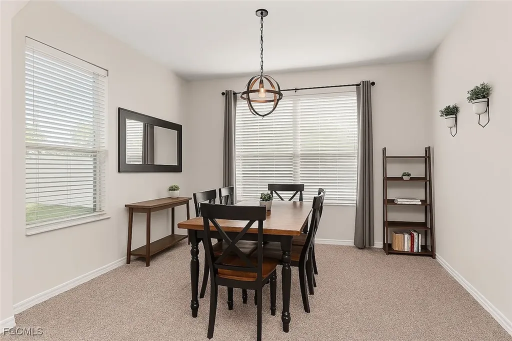 5224 58th Terrace E Bradenton FL 34203