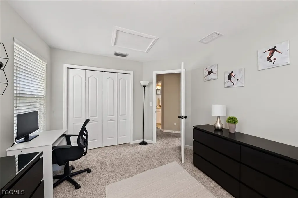 5224 58th Terrace E Bradenton FL 34203