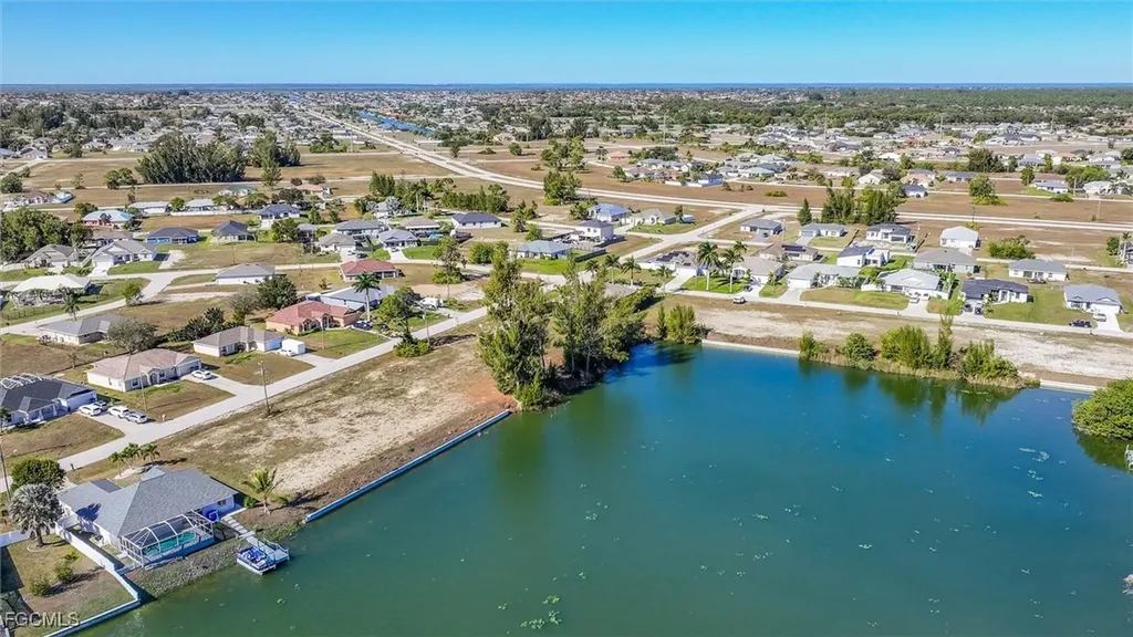 1235 NW 20th Place Cape Coral FL 33993