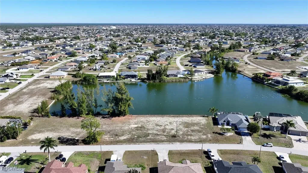 1235 NW 20th Place Cape Coral FL 33993