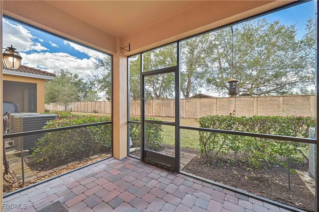 10120 Tin Maple Drive Estero FL 33928