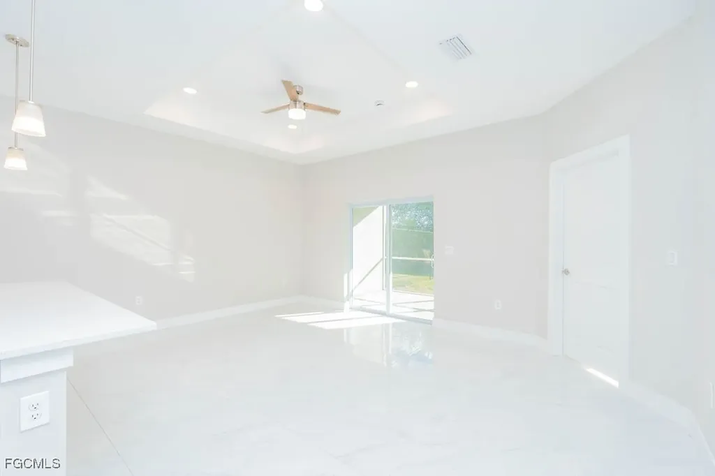 4419 22nd Street SW Lehigh Acres FL 33973