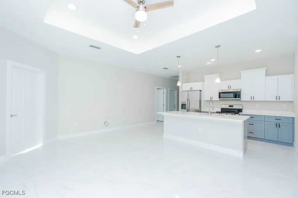 4419 22nd Street SW Lehigh Acres FL 33973