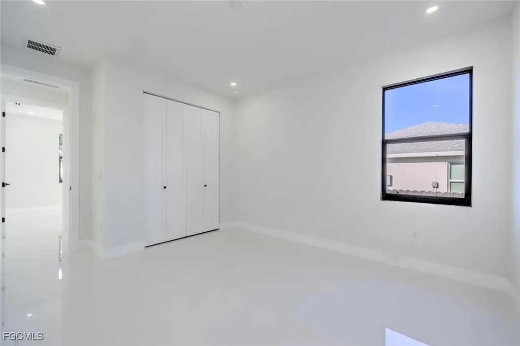 1116 NW 21st Place Cape Coral FL 33993