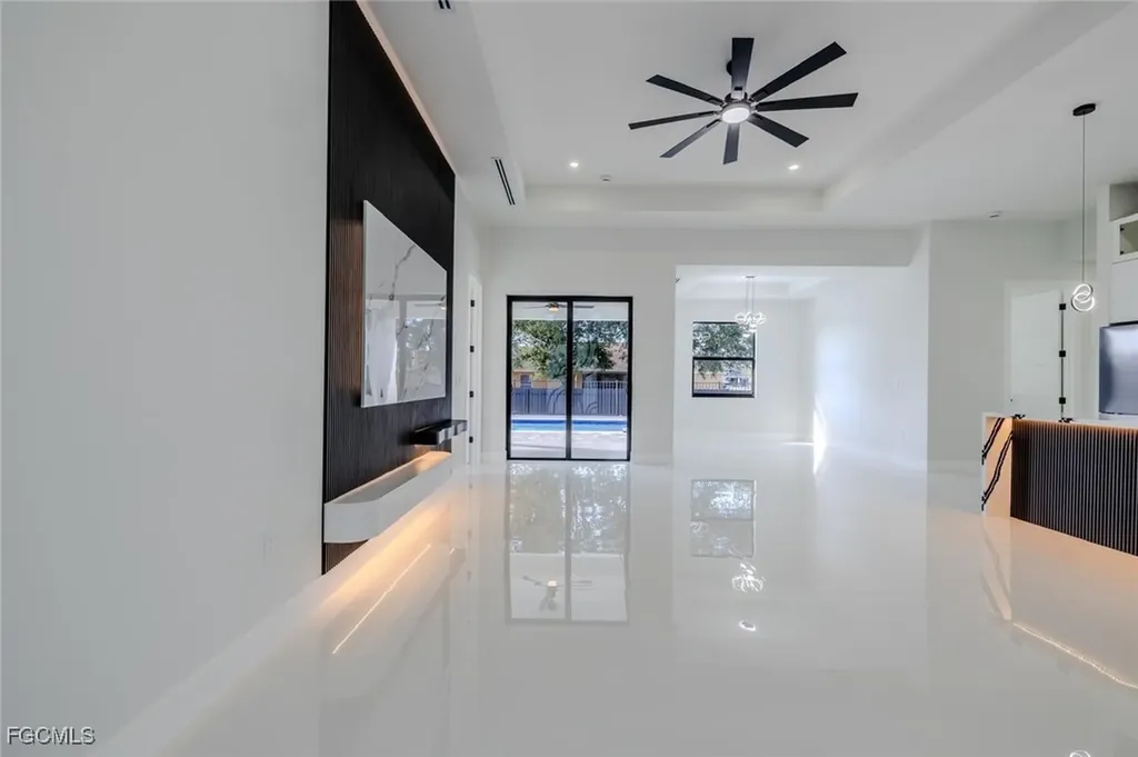 1116 NW 21st Place Cape Coral FL 33993