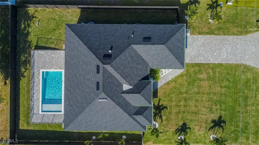 1116 NW 21st Place Cape Coral FL 33993